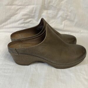 3-30 Dansko Ingrid Clogs Brown Mules Slide Adjustable 38 Open Back 7.5-8 Leather